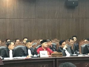 Sidang di MK, Materi Gugatan Lawyer Berlian-Murni Dianggap Tidak Konsisten