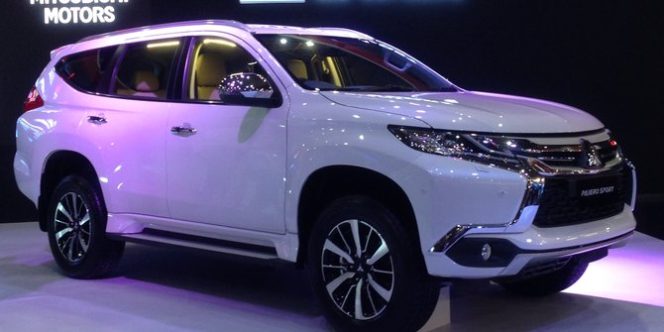 
					Mitsubishi Pajero Sport lokal mulai dipasarkan di Tanah Air.