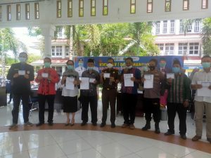 Pemkab Konawe Suntikkan Vaksin Covid-19 Tahap Pertama kepada 10 Pejabat Forkopimda