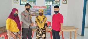 Salurkan BLT DD ke 50 KPM, Ini Harapan Kades Momea