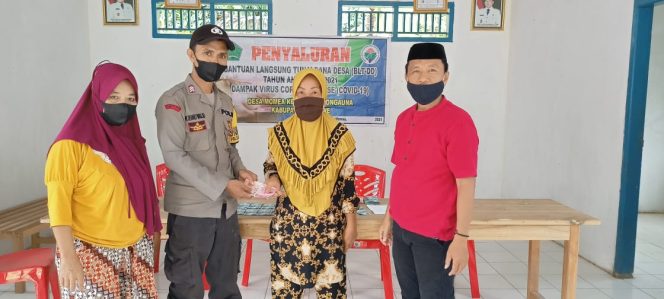 
					Salurkan BLT DD ke 50 KPM, Ini Harapan Kades Momea