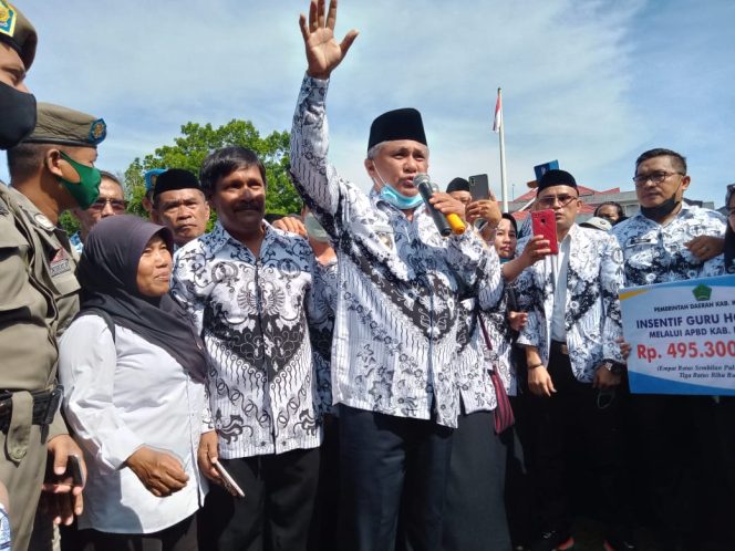 
					Kery : Guru Harus Jadi Penggerak Pendidikan Dalam Situasi Papun