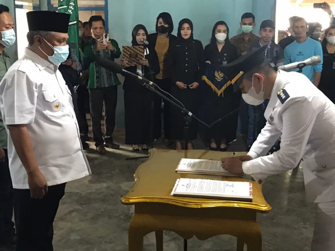 
					Kery Lantik 6 Camat, Tugaskan Sukseskan Program Vaksinasi