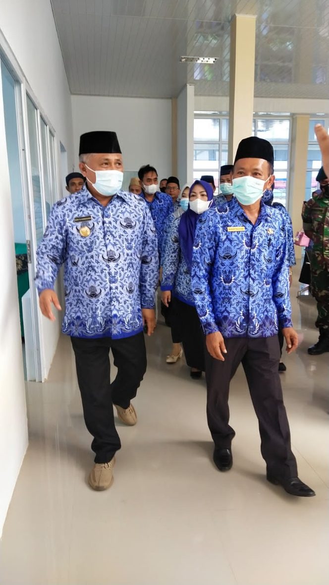 
					Resmikan Puskesmas Amonggedo, Bupati Kery Tekankan Pelayanan Prima