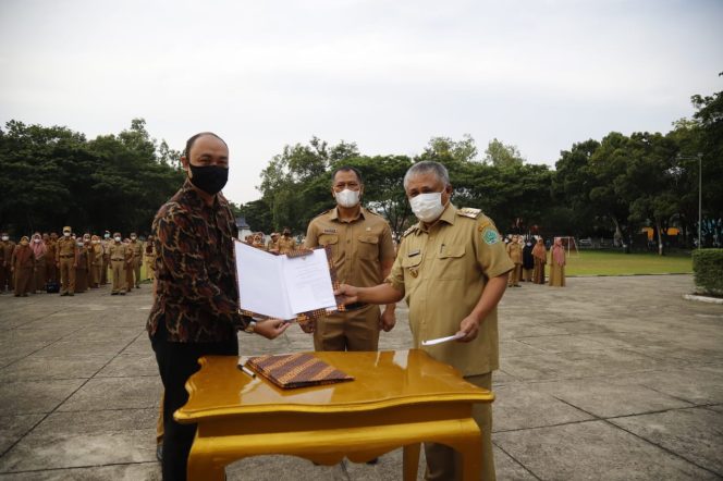
					Teken MoU dengan Kemenkominfo, Bupati KSK Harap Konawe Terbaik dalam Penerapan Sistem Digital