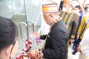 Diresmikan Bupati Konawe, Atap Plafon Gedung DPRD Senilai Rp.3 Miliar Sudah Bocor