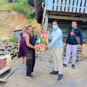 PT VDNI Bagikan Ratusan Paket Sembako Kepada Masyarakat di 2 Kecamatan