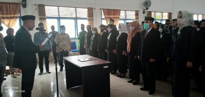 
					107 Kepsek TK/SD/SMP di Konawe Resmi Dilantik.
