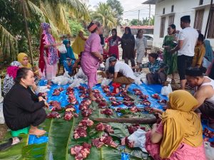 Kadin Konawe Sukses Salurkan Daging Kurban di Hari Raya Idul Adha