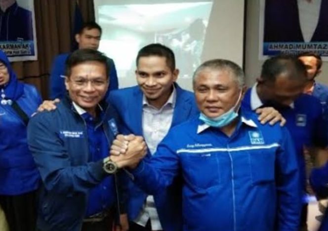 
					Penentuan Kandidat Cagub Sultra antara KSK dan ARS, Keputusan di Tangan Ketua DPP PAN Zulkifli Hasan