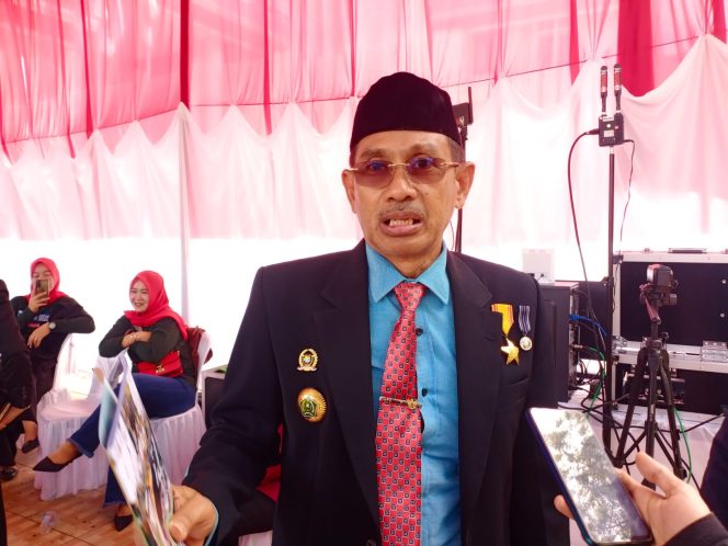 
					Penertiban Usaha Ayam Potong yang Diduga Cemari Lingkungan, DLH Konawe Tunggu Komplain Masyarakat