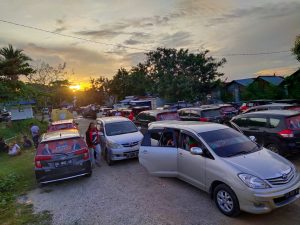 Konawe bersama Kontingen Porprov XIV lainnya Tertahan di Pelabuhan Fery Amolengo-Labuan