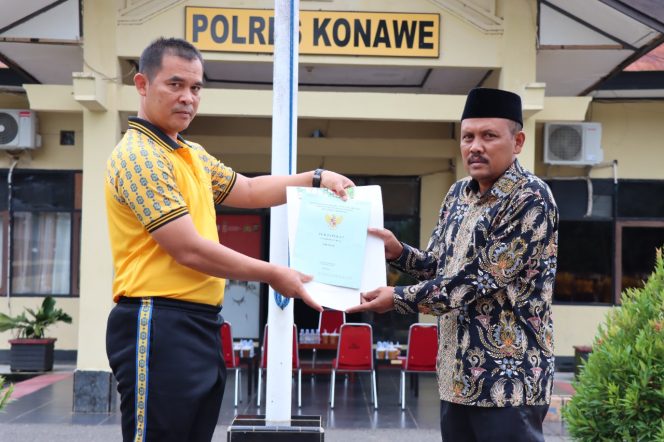 
					Kades Morosi Wakafkan Tanahnya 1 Hektar untuk Pembangunan Polsek