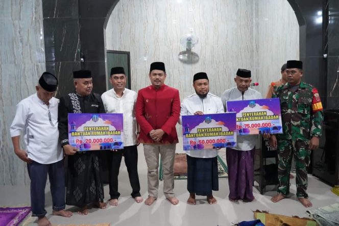 
					Bupati Koltim Awali Safari Ramadan 1444 Hijriah di Tirawuta