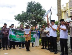 Masyarakat Koltim Antusias Ikuti Pawai Ta’aruf Pembukaan STQH ke-III tingkat Kabupaten