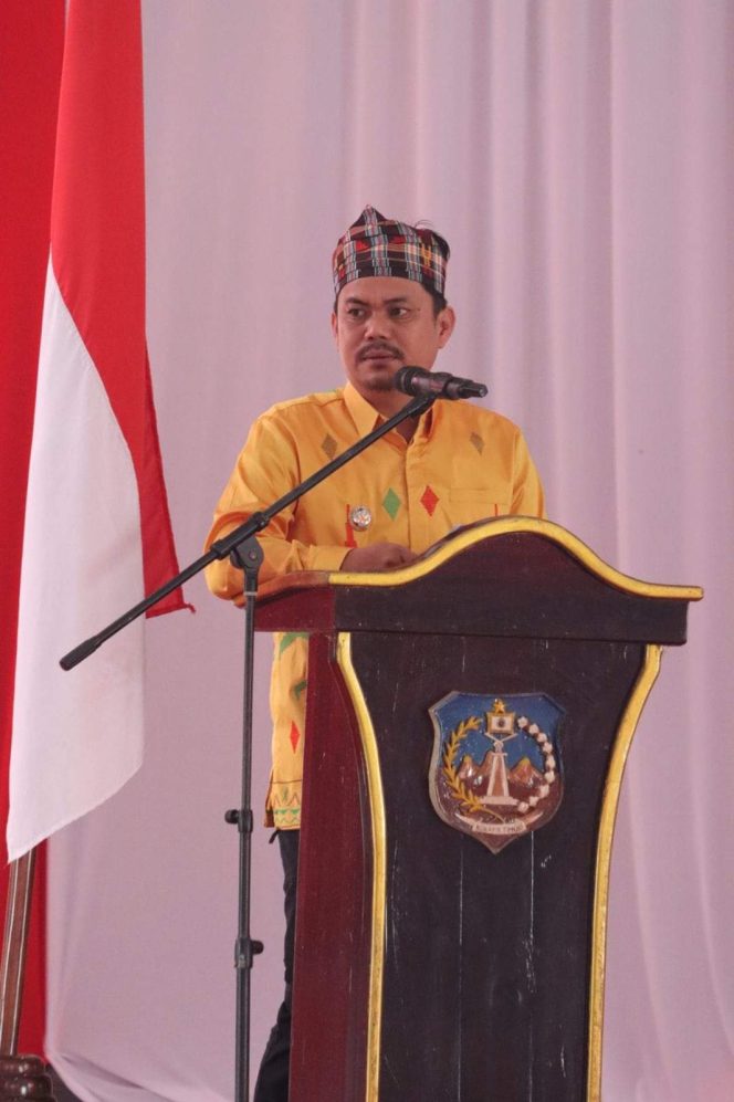
					Pasca Dilantik, Kades Se-Koltim Ikuti Rakor Perdana