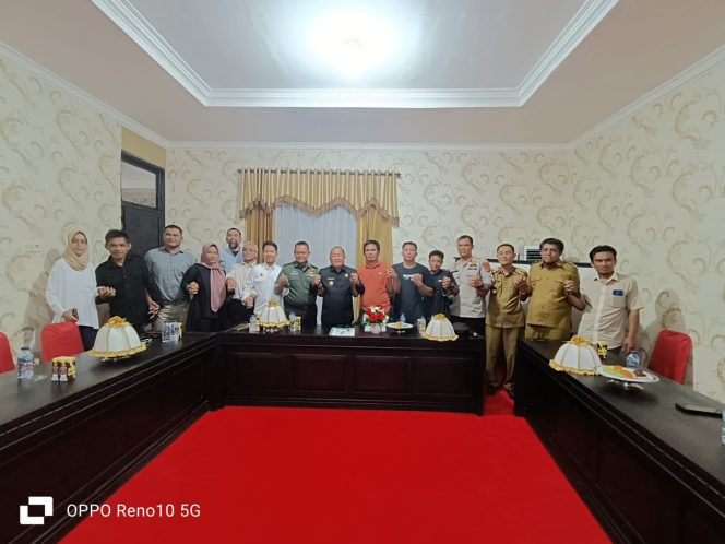 
					Disaksikan Pj. Bupati Konawe, PT SCM Tuntaskan Pembayaran Ganti Rugi Tanaman Tumbuh Warga Routa
