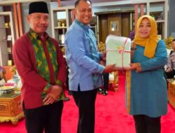 Pemkab Konawe Terima Sertifikat Aset Daerah dari BPN