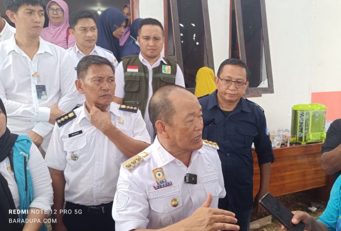 
					Harmin Ramba Tepis Isu Pungli Yang Mencatut Nama Bupati Konawe