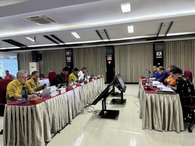 
					Di hadapan Irjen Kemendagri, Pj Bupati Konawe Paparkan 100 Hari Capaian Kerjanya