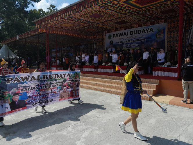 
					Semarak Pawai Budaya Menyambut HUT Konawe ke-64