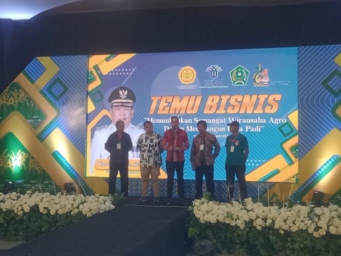 
					Konsep Konawe Kota Padi Diperkenalkan di Forum Bisnis