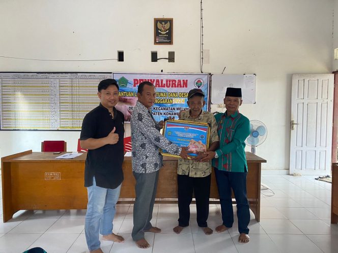 
					Sebanyak 19 KPM Desa Ahuhu Terima BLT Rp.1,2 Juta