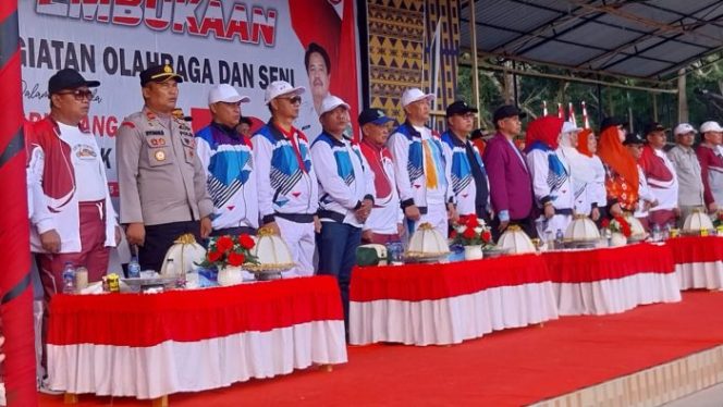 
					Plh Bupati Konawe Buka Porseni Rangkaian Peringatan HUT Kemerdekaan RI Ke-79