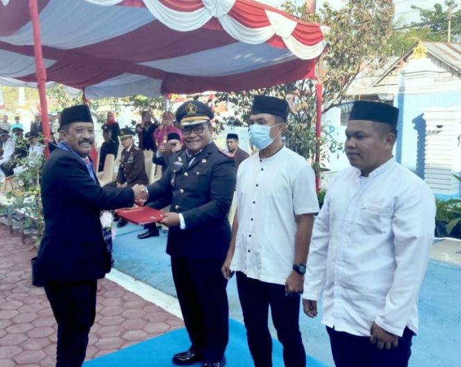 
					Dua Napi Rutan Unaaha Dapat Remisi Bebas, Pj. Bupati Konawe: Semoga Menjadi Pribadi yang Baik