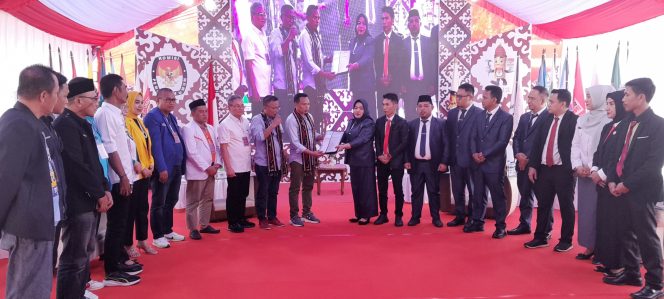 
					Fix, Tiga Kandidat Yang Berkompetisi di Pilkada Konawe