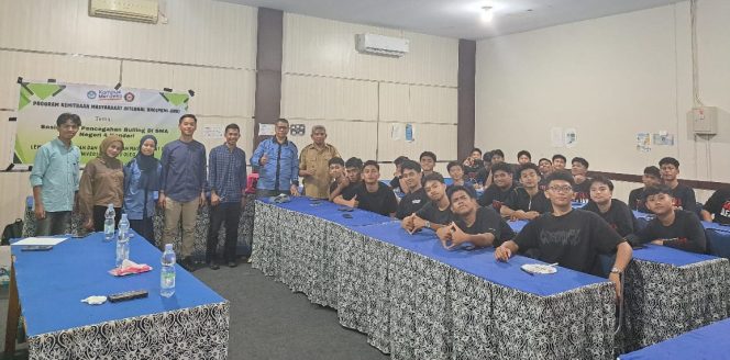 
					TIM PENGABDIAN KEPADA MASYARAKAT (PKM) UHO MELAKSANAKAN MELAKASANAKAN SOSIALISASI PENCEGAHAN BULLYING DI SMA NEGERI 4 KENDARI