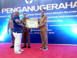 Pemda Koltim Diganjar Penghargaan Penyelenggaraan Pelayanan Publik Tertinggi