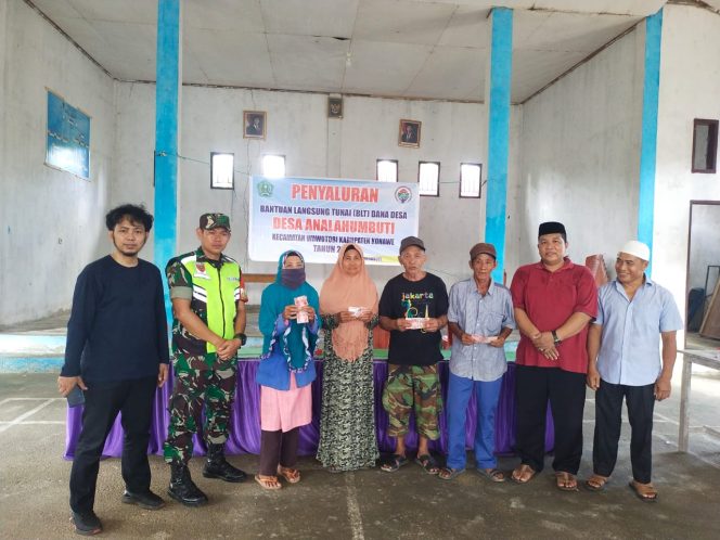 
					Pemdes Analahambuti Salurkan BLT-DD Tahap 1 tahun 2025