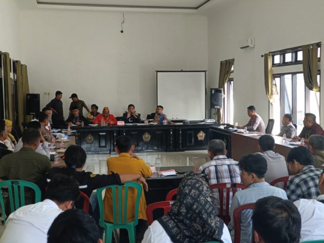 
					Hasil RDP: DPRD Konawe Rekomendasikan Pembongkaran Pintu Ambang Ukur Irigasi BWS di Uepai