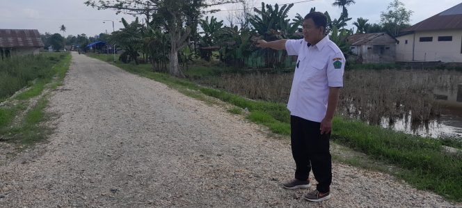 
					Pemdes Kasumewuho Tuntas Lakukan Perbaikan Jalan Pemukiman Sepanjang 840 Meter