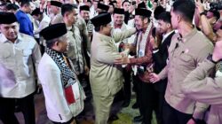 Bersama dengan Presiden, Pimpinan Wahda Islamiyah Hadir Pada Penutupan Munas VI PKS