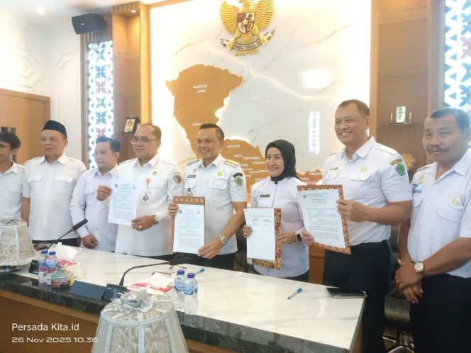 
					Pemkab Serahkan Aset Tanah dan Bangunan ke Bawaslu   Konawe